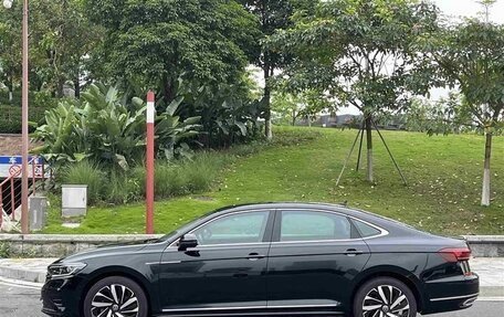 Volkswagen Passat B8 рестайлинг, 2021 год, 2 500 000 рублей, 2 фотография