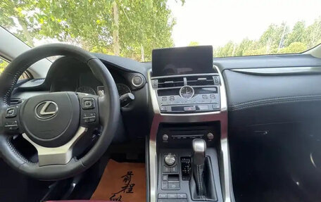 Lexus NX I, 2021 год, 3 155 000 рублей, 12 фотография