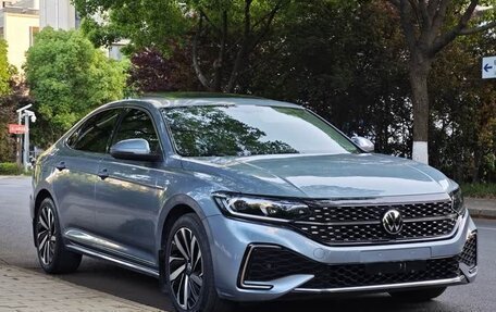 Volkswagen Passat B8 рестайлинг, 2021 год, 2 450 000 рублей, 5 фотография