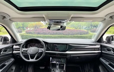 Volkswagen Passat B8 рестайлинг, 2022 год, 2 550 000 рублей, 7 фотография