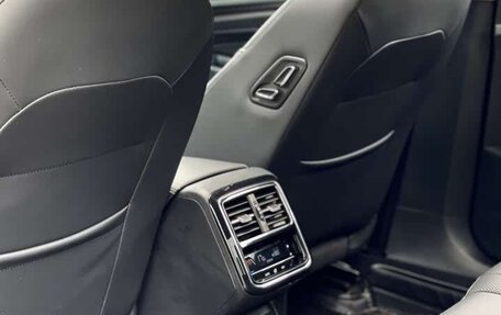 Volkswagen Passat B8 рестайлинг, 2022 год, 2 550 000 рублей, 14 фотография
