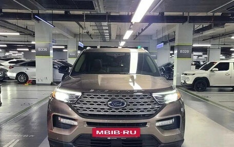 Ford Explorer VI, 2021 год, 2 800 060 рублей, 2 фотография