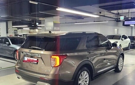Ford Explorer VI, 2021 год, 2 800 060 рублей, 4 фотография