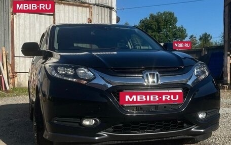 Honda Vezel, 2015 год, 1 350 000 рублей, 2 фотография