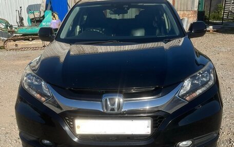 Honda Vezel, 2015 год, 1 350 000 рублей, 4 фотография