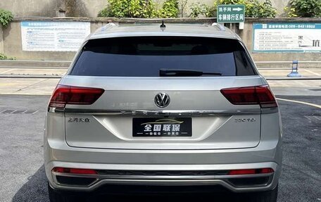 Volkswagen Teramont I, 2021 год, 3 100 000 рублей, 4 фотография