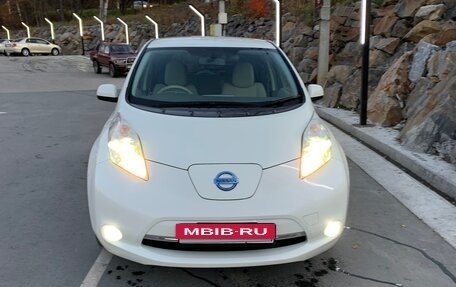 Nissan Leaf I, 2011 год, 500 000 рублей, 3 фотография