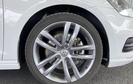 Volkswagen Golf VII, 2016 год, 983 000 рублей, 8 фотография