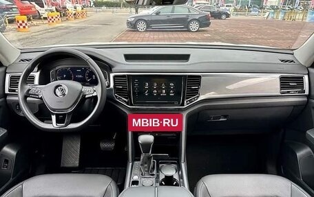 Volkswagen Teramont I, 2021 год, 3 050 000 рублей, 5 фотография