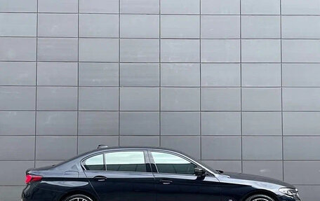 BMW 5 серия, 2021 год, 3 050 200 рублей, 5 фотография