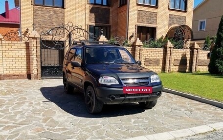 Chevrolet Niva I рестайлинг, 2004 год, 300 000 рублей, 8 фотография