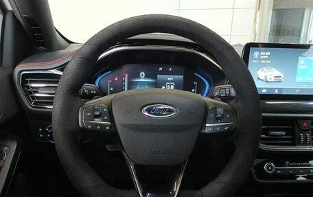 Ford Focus IV, 2021 год, 1 550 000 рублей, 10 фотография
