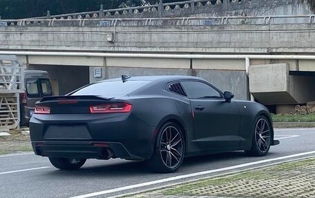 Chevrolet Camaro VI, 2018 год, 3 010 000 рублей, 13 фотография