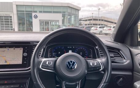 Volkswagen T-Roc I, 2022 год, 1 400 000 рублей, 11 фотография