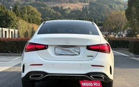 Mercedes-Benz A-Класс, 2021 год, 1 810 000 рублей, 3 фотография