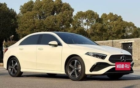 Mercedes-Benz A-Класс, 2021 год, 1 810 000 рублей, 4 фотография