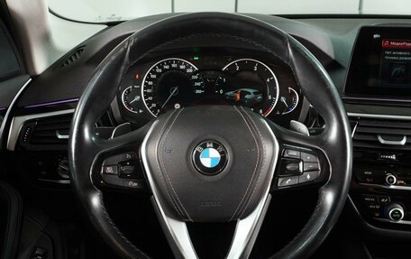 BMW 5 серия, 2018 год, 3 289 000 рублей, 12 фотография