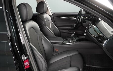 BMW 5 серия, 2018 год, 3 289 000 рублей, 8 фотография