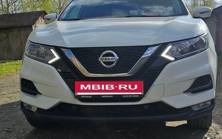Nissan Qashqai, 2020 год, 2 130 000 рублей, 2 фотография