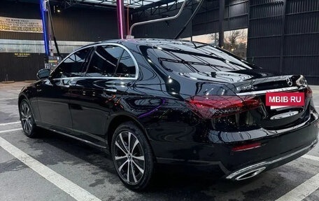 Mercedes-Benz E-Класс, 2020 год, 3 508 027 рублей, 2 фотография