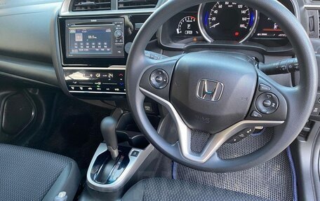 Honda Fit III, 2019 год, 1 140 000 рублей, 10 фотография