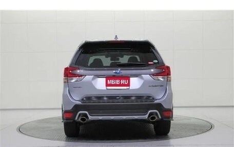 Subaru Forester, 2021 год, 2 350 000 рублей, 3 фотография