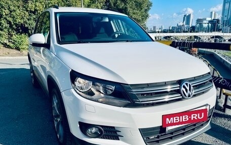 Volkswagen Tiguan I, 2012 год, 999 000 рублей, 5 фотография