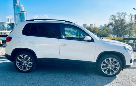 Volkswagen Tiguan I, 2012 год, 999 000 рублей, 7 фотография