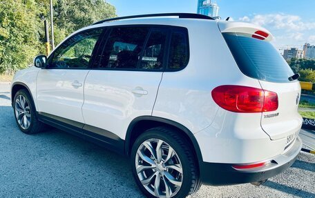 Volkswagen Tiguan I, 2012 год, 999 000 рублей, 13 фотография