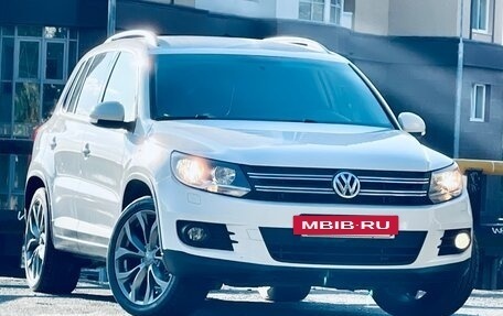 Volkswagen Tiguan I, 2012 год, 999 000 рублей, 21 фотография
