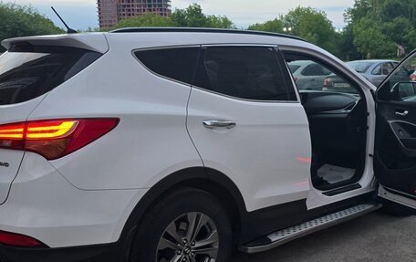 Hyundai Santa Fe III рестайлинг, 2013 год, 1 800 000 рублей, 2 фотография
