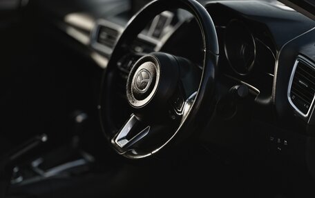 Mazda Axela, 2016 год, 1 350 000 рублей, 21 фотография