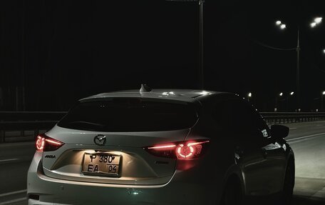 Mazda Axela, 2016 год, 1 350 000 рублей, 32 фотография