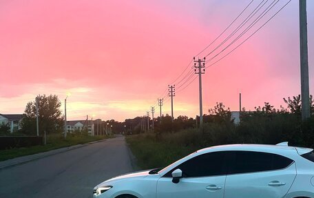 Mazda Axela, 2016 год, 1 350 000 рублей, 38 фотография