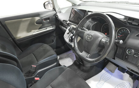 Toyota Wish II, 2011 год, 1 449 000 рублей, 8 фотография