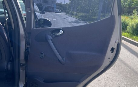 Mercedes-Benz A-Класс, 2000 год, 140 000 рублей, 12 фотография
