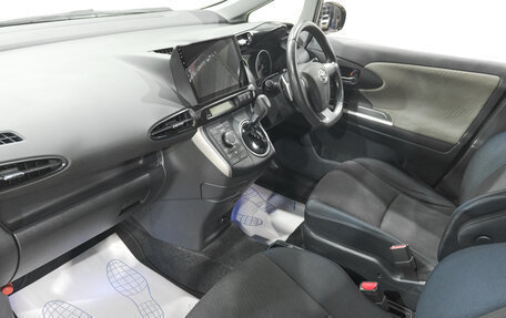 Toyota Wish II, 2011 год, 1 449 000 рублей, 9 фотография