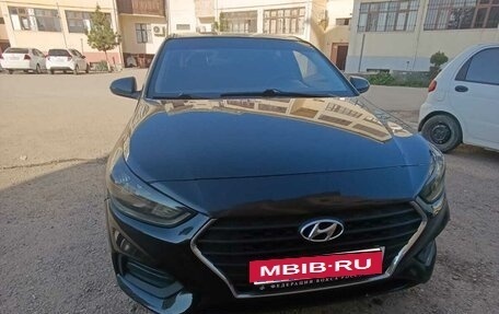 Hyundai Solaris II рестайлинг, 2017 год, 750 000 рублей, 4 фотография