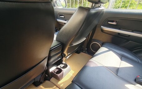 Suzuki Grand Vitara, 2011 год, 1 080 000 рублей, 20 фотография
