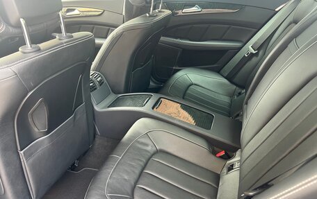 Mercedes-Benz CLS, 2017 год, 4 750 000 рублей, 14 фотография