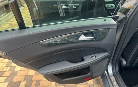 Mercedes-Benz CLS, 2017 год, 4 750 000 рублей, 13 фотография