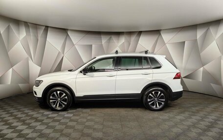 Volkswagen Tiguan II, 2019 год, 2 025 000 рублей, 5 фотография