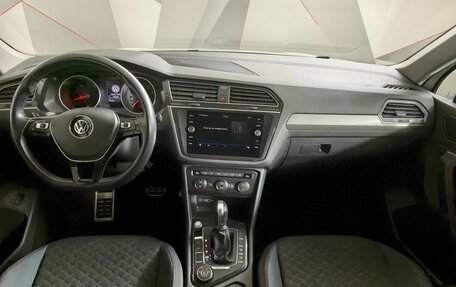 Volkswagen Tiguan II, 2019 год, 2 025 000 рублей, 10 фотография