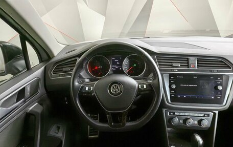 Volkswagen Tiguan II, 2019 год, 2 025 000 рублей, 15 фотография
