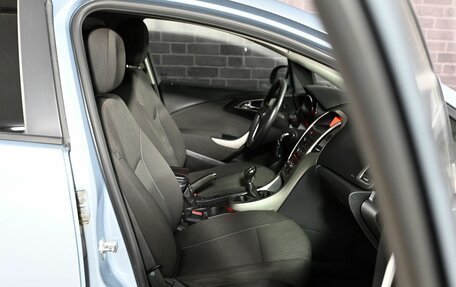 Opel Astra J, 2012 год, 800 000 рублей, 10 фотография