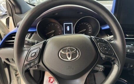 Toyota C-HR I рестайлинг, 2021 год, 1 950 000 рублей, 11 фотография