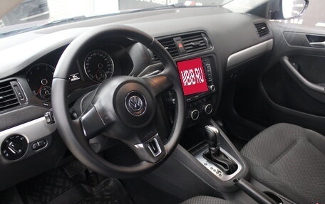 Volkswagen Jetta VI, 2013 год, 823 000 рублей, 6 фотография