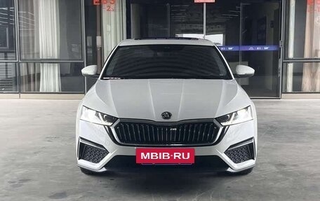 Skoda Octavia IV, 2022 год, 2 210 000 рублей, 2 фотография