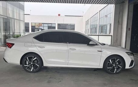 Skoda Octavia IV, 2022 год, 2 210 000 рублей, 3 фотография
