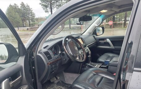 Toyota Land Cruiser 200, 2011 год, 3 450 000 рублей, 9 фотография